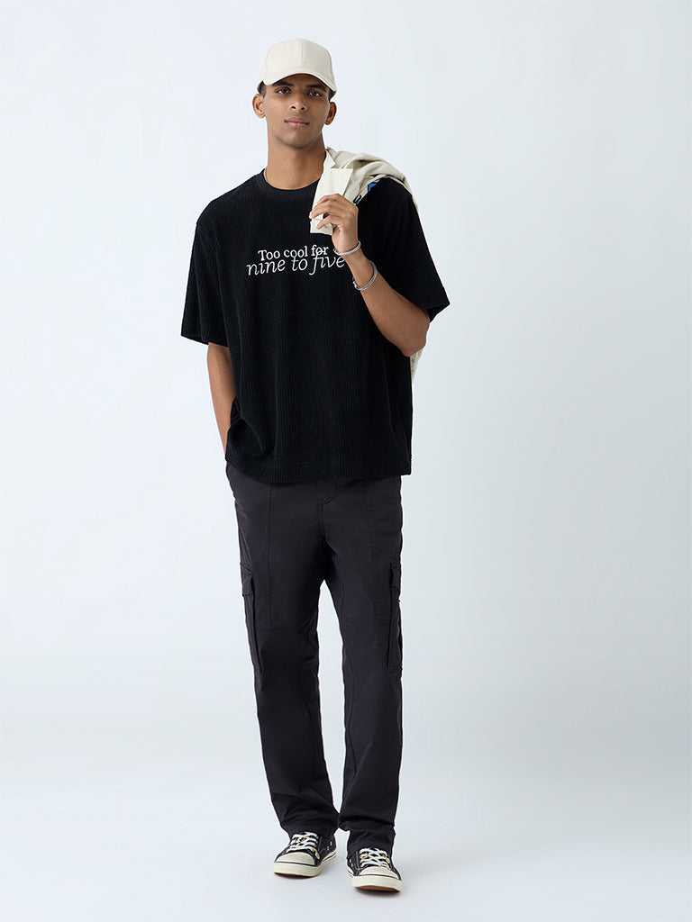 Westside Nuon Men's Black Relaxed-Fit Mid-Rise Cotton-Blend Cargo Pants for Casual Wear Full View