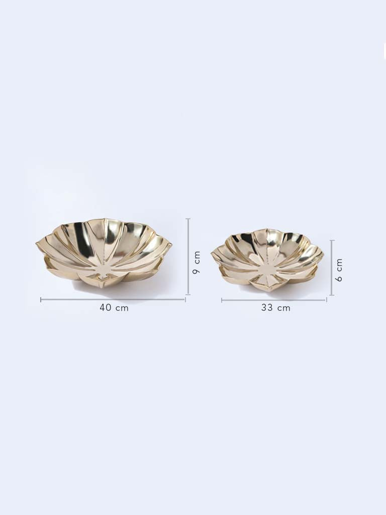Westside Home Gold Metal Lotus Platter