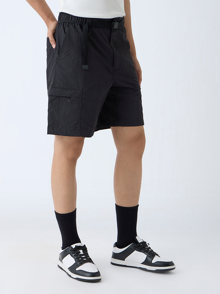 Westside Studiofit Men's Black Solid Relaxed-Fit Mid-Rise Shorts for Sports Wear Front View