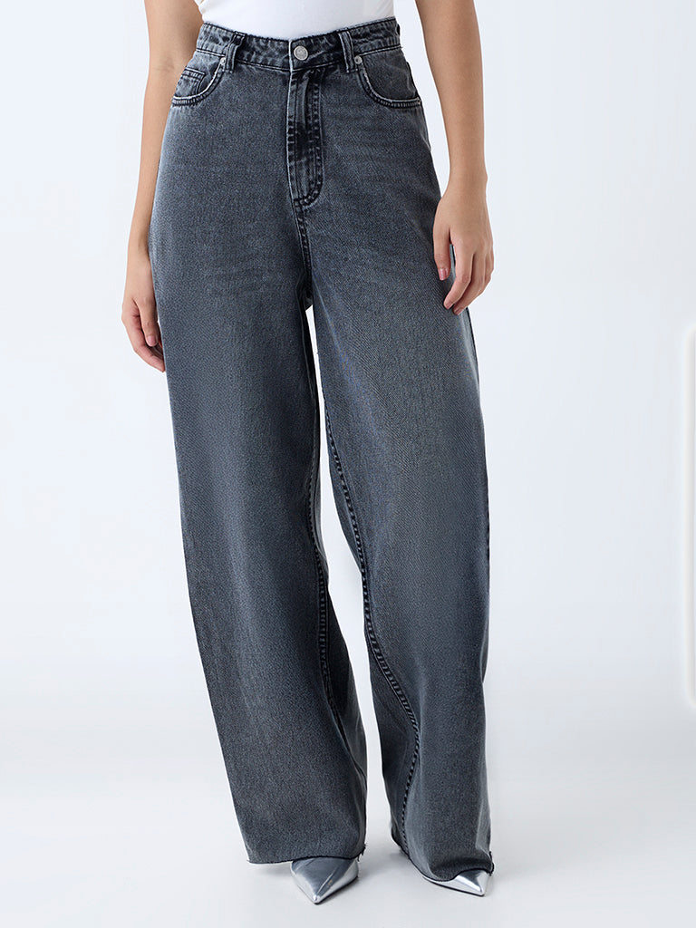 Nuon Grey Faded Relaxed-Fit High-Rise Jeans