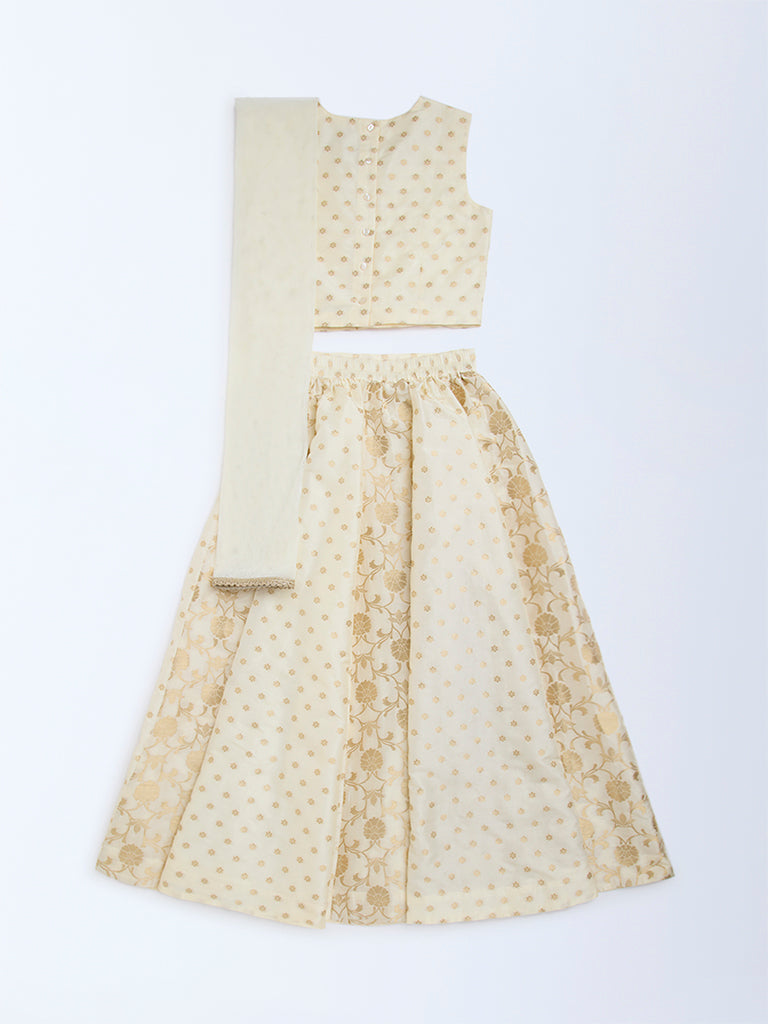 Utsa Kids Off-White Floral Embroidered Ethnic Set - (8-14yrs)