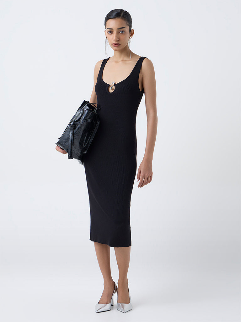 Wardrobe Black Ribbed-Textured Bodycon Dress