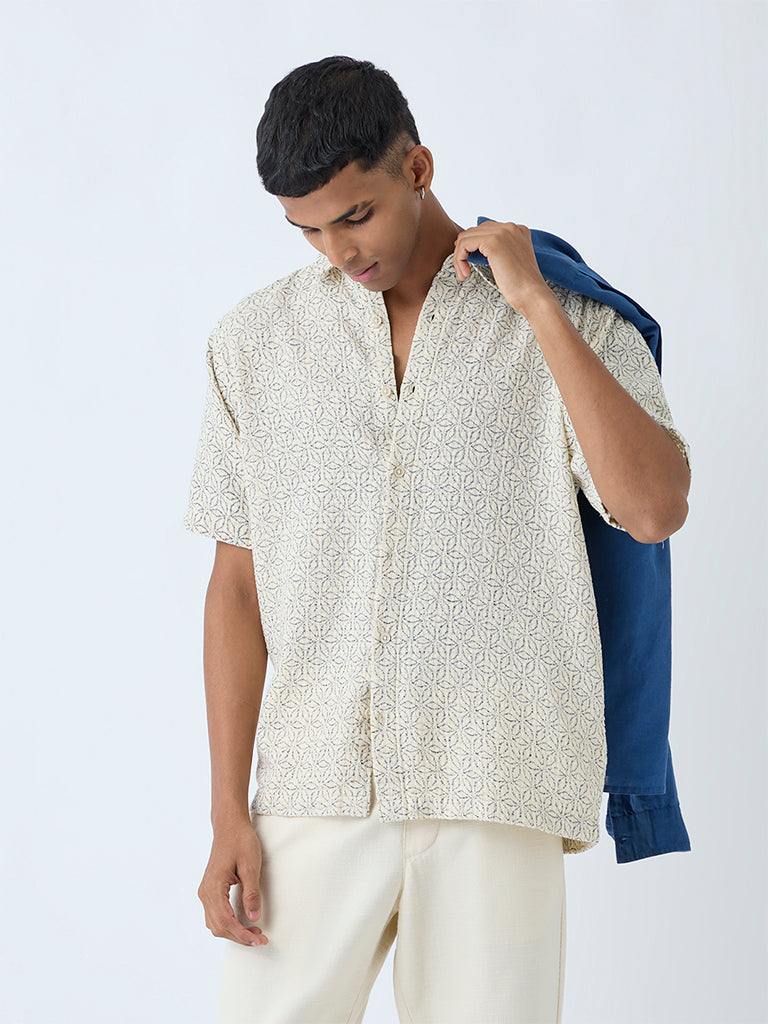 Westside ETA Men's Off-White Floral Pattern Relaxed-Fit Cotton Shirt for Casual Wear Front view