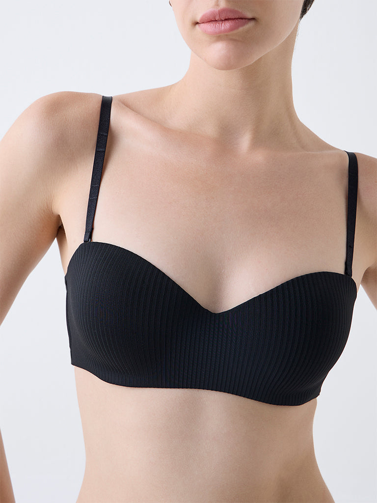 Wunderlove Black Self-Striped Underwired Strapless Bra