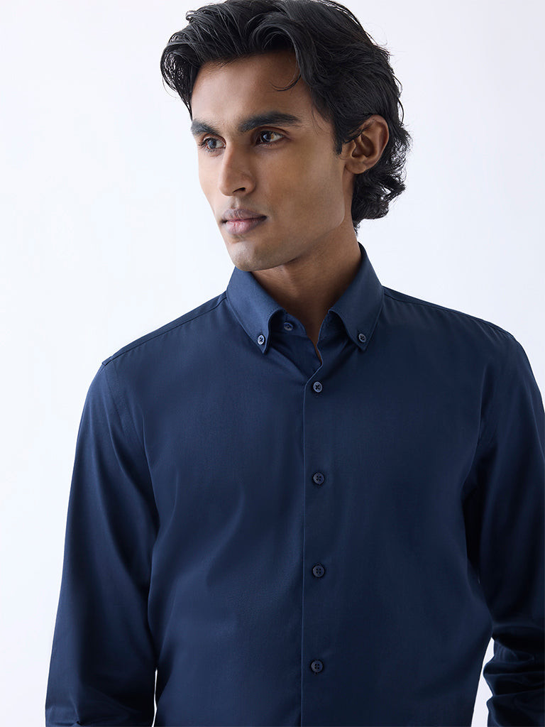 Westside WES Formals Men's Navy Slim-Fit Cotton-Blend Shirt for Work Wear Zoomed View