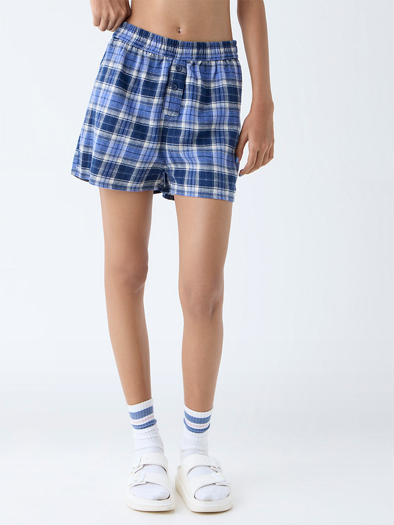 Superstar Blue Checks Design Mid-Rise Cotton Shorts