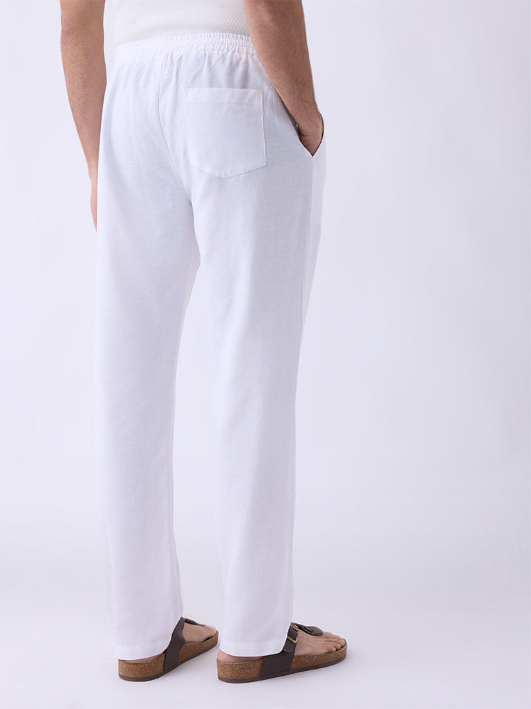 Mens Ethnicwear White Solid Relaxed-Fit Mid-Rise Pants