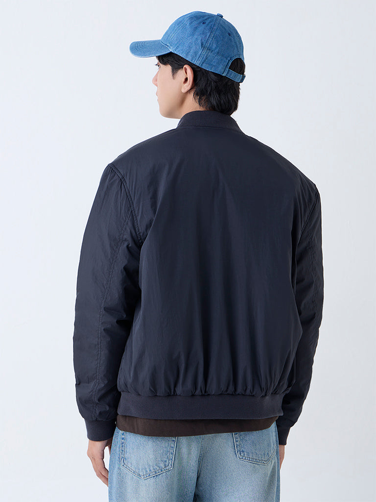 Nuon Black Solid Relaxed-Fit Jacket
