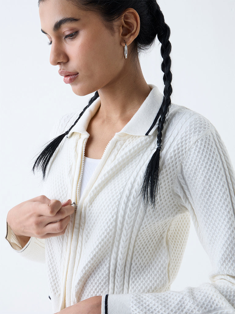 Westside Studiofit Women's Off-White Woven-Textured Cardigan for Sports Wear Zoomed View