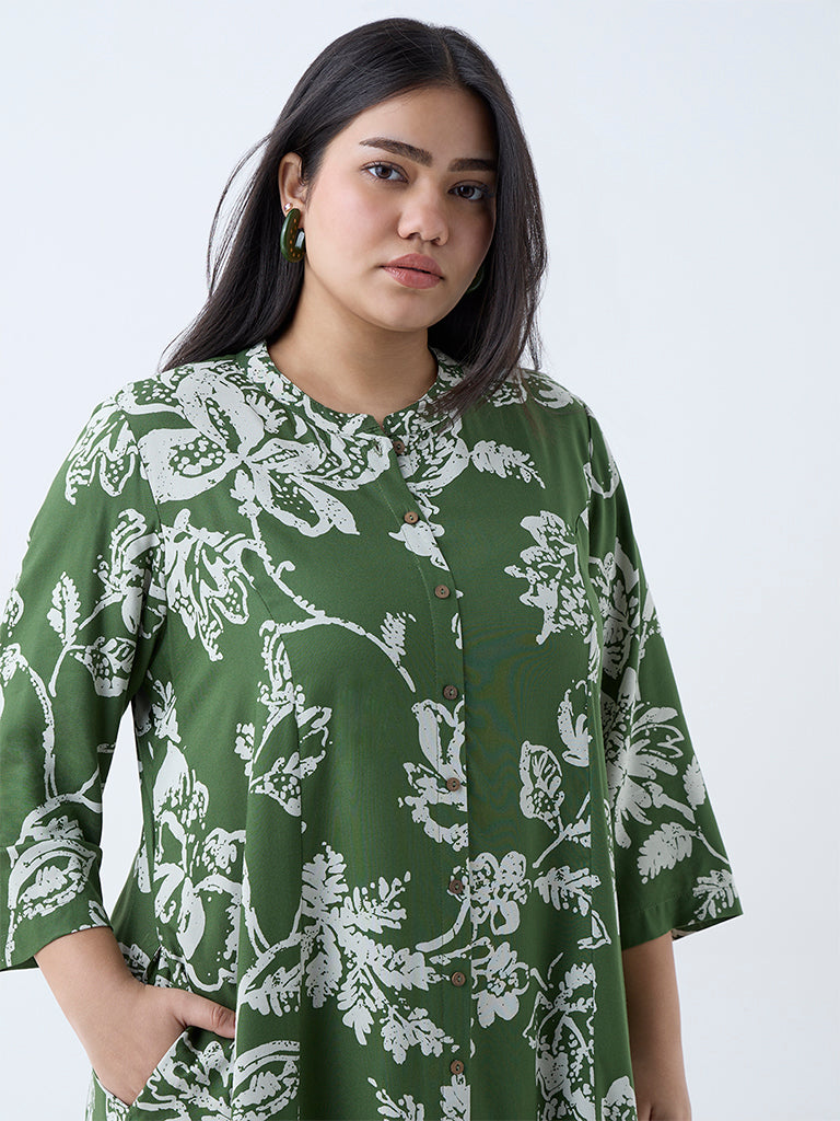 Westside Diza Women's Green Floral Design A-Line Kurta for Work Wear Zoomed View