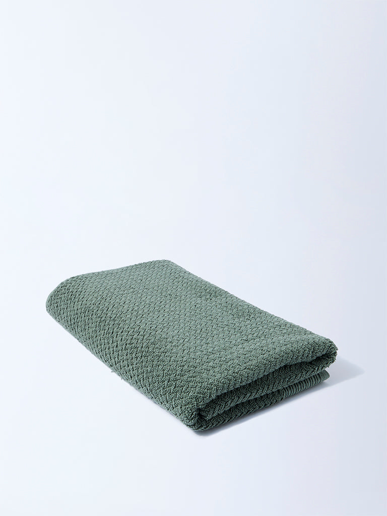 Westside Home Sage Chevron Design Bath Sheet