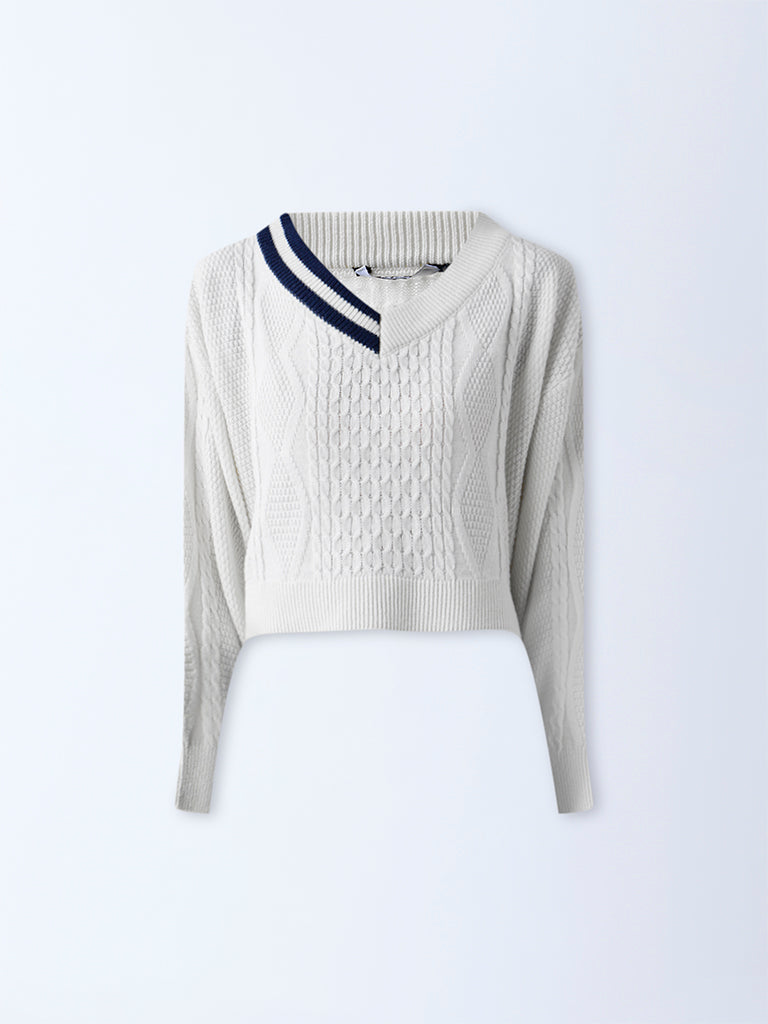 Nuon White Cable Knitted Sweater