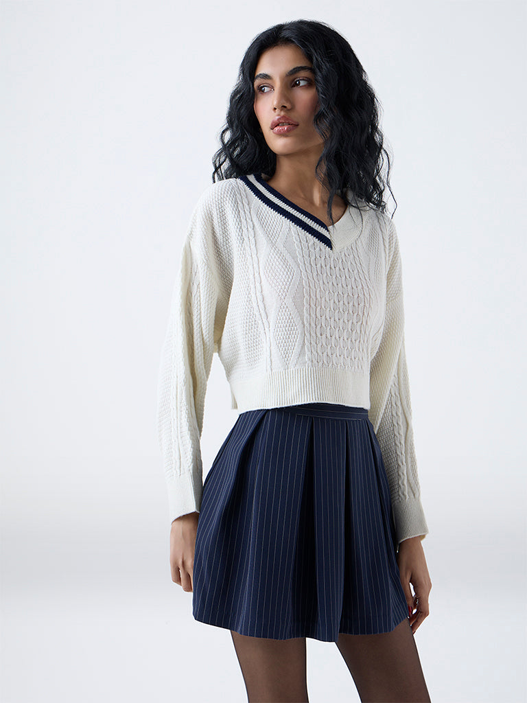 Nuon White Cable Knitted Sweater