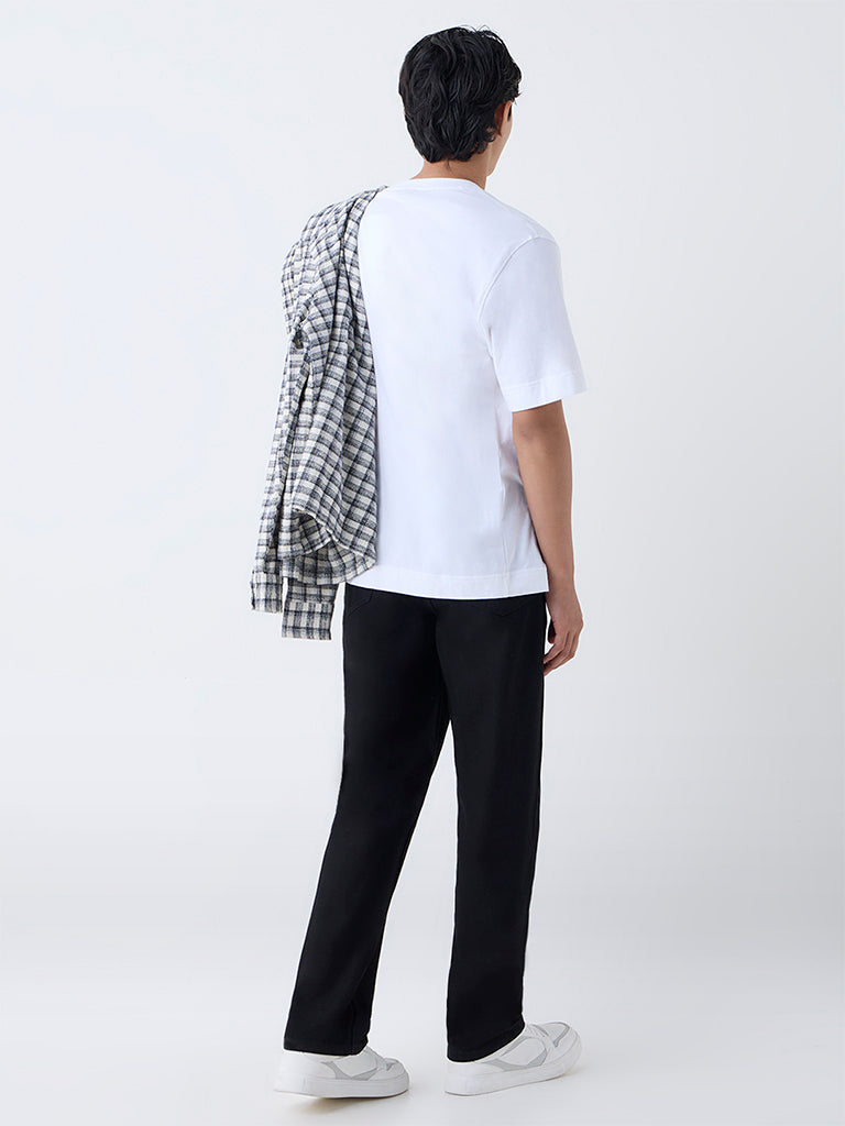 Nuon Black Solid Relaxed-Fit Mid-Rise Jeans