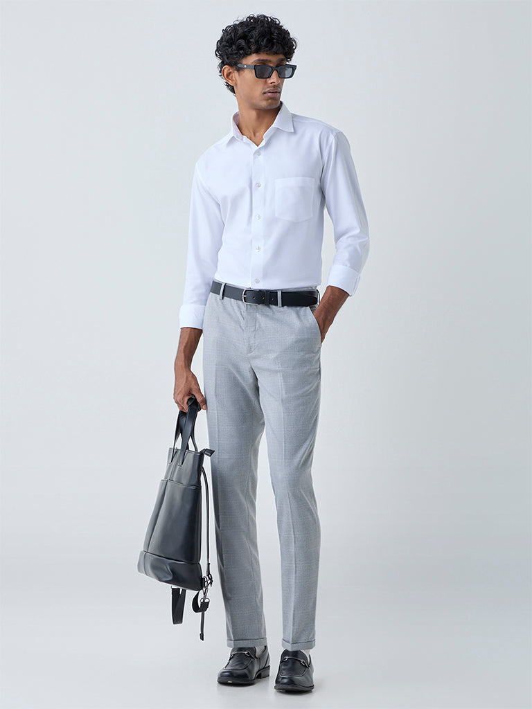 WES Formals White Solid Relaxed-Fit Cotton Shirt