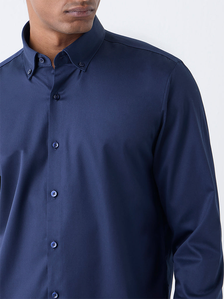 WES Formals Navy Solid Slim-Fit Cotton-Blend Shirt
