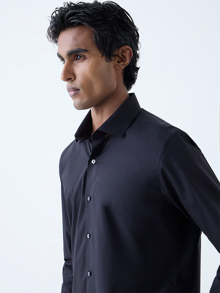 Westside WES Formals Men's Black Solid Ultra-Slim Fit Cotton-Blend Shirt for Work Wear Zoomed View