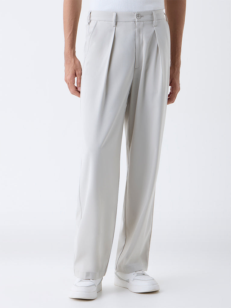 Nuon Off-White Solid Loose-Fit Mid-Rise Cotton Chinos