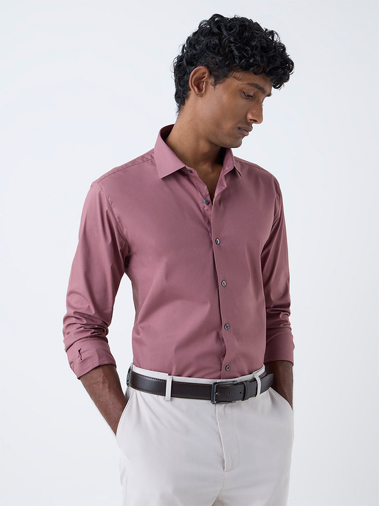 WES Formals Dusty Pink Solid Ultra Slim Fit Cotton-Blend Shirt