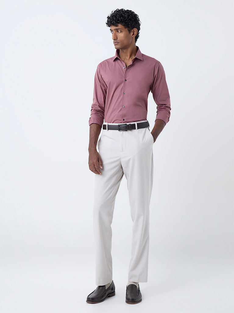 WES Formals Dusty Pink Solid Ultra Slim Fit Cotton-Blend Shirt