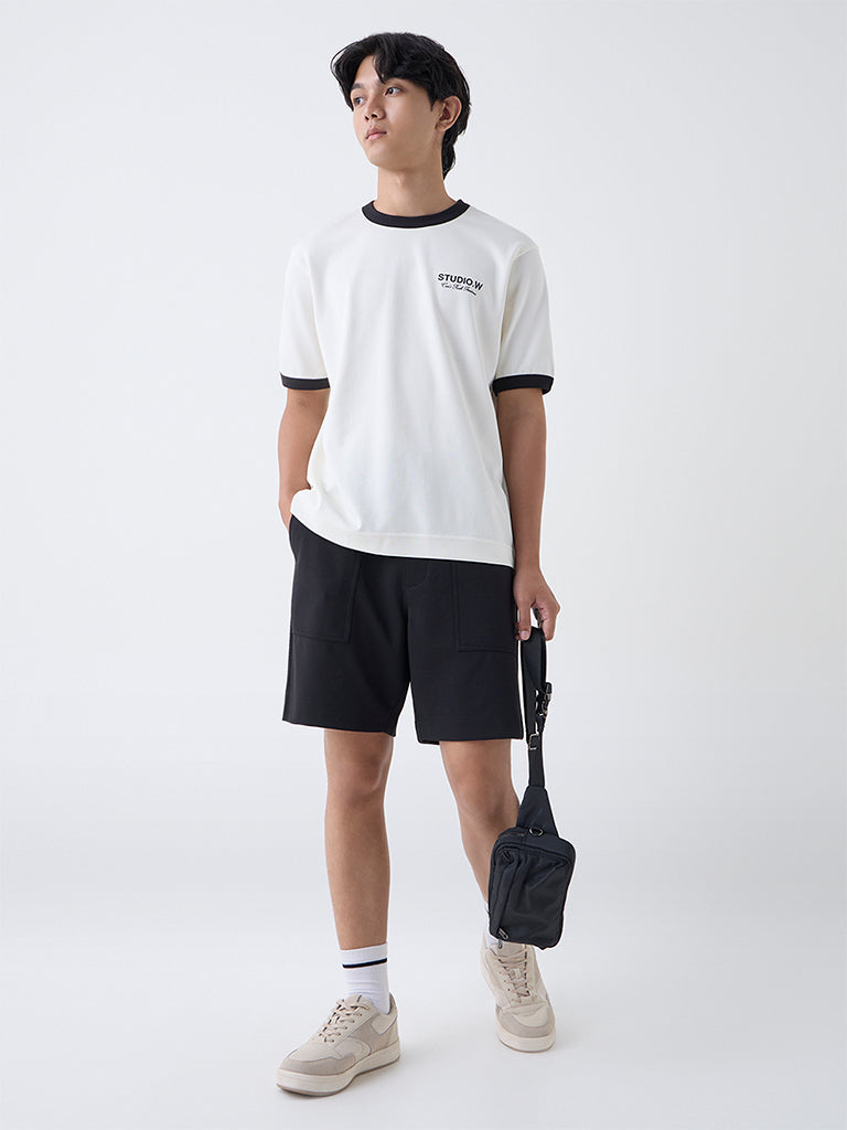 Studiofit Off-White Text Design Relaxed-Fit Cotton-Blend T-Shirt