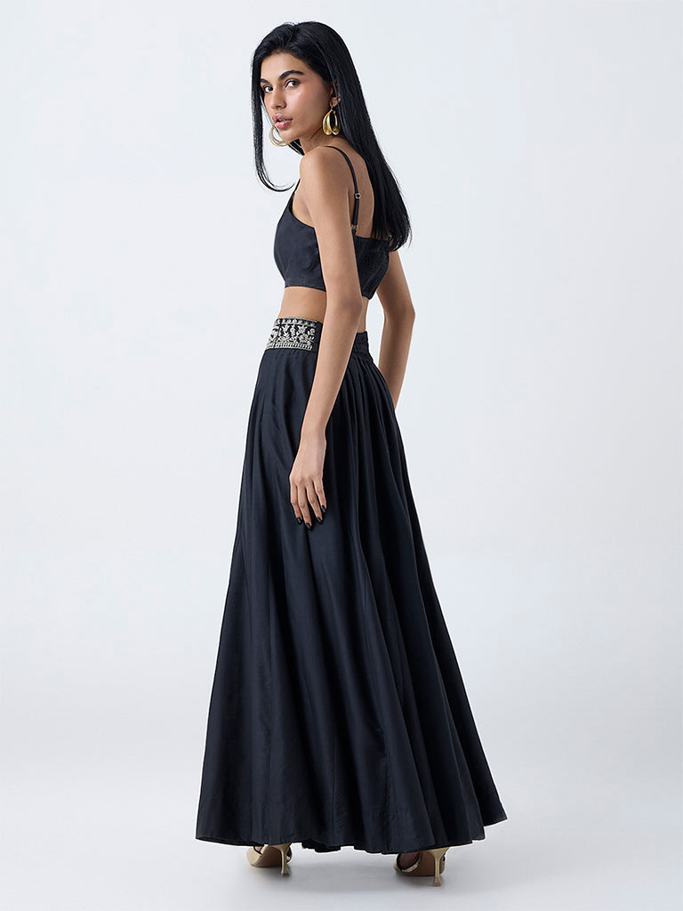 Vark Black Floral Embroidered Skirt