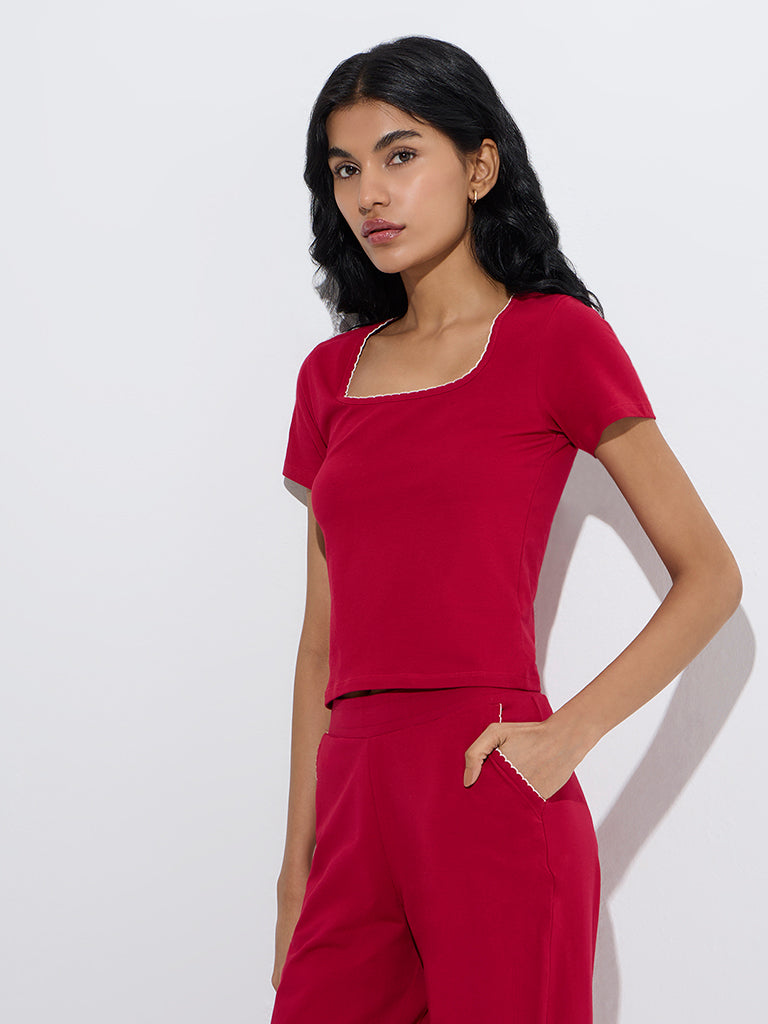 Superstar Red Solid Cotton-Blend Top