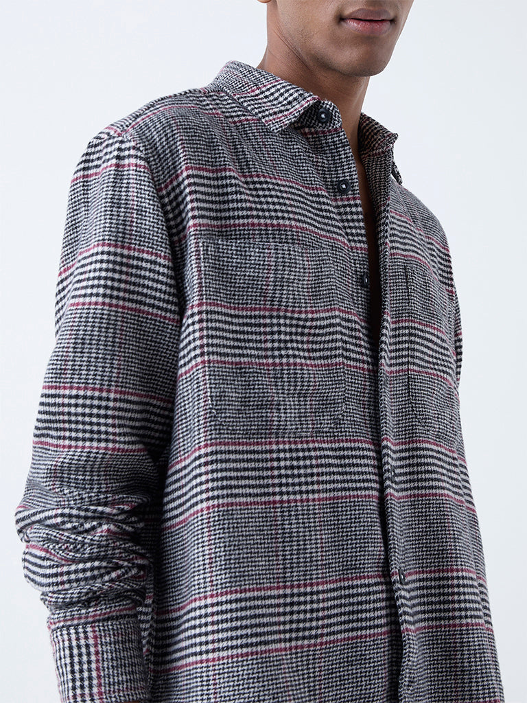 Nuon Black Checkered Pattern Relaxed-Fit Cotton Shirt