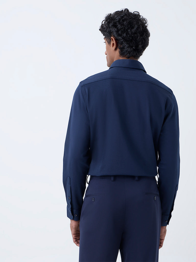 WES Formals Navy Solid Slim-Fit Cotton-Blend Shirt