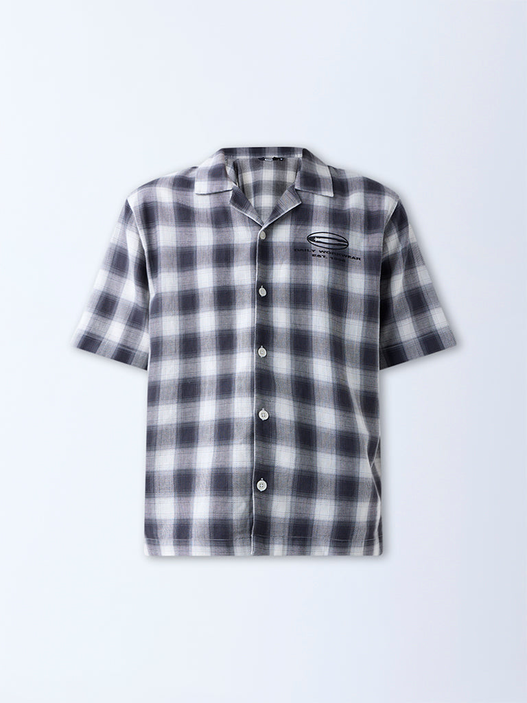 Nuon Black Checkered Relaxed-Fit Cotton Shirt