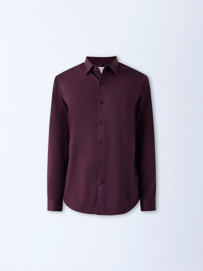 WES Formals Wine Solid Slim-Fit Cotton-Blend Shirt