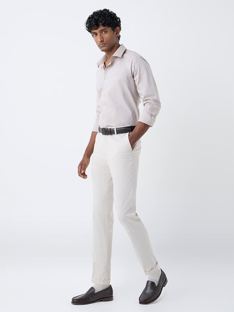 WES Formals Beige Solid Slim-Fit Cotton Shirt