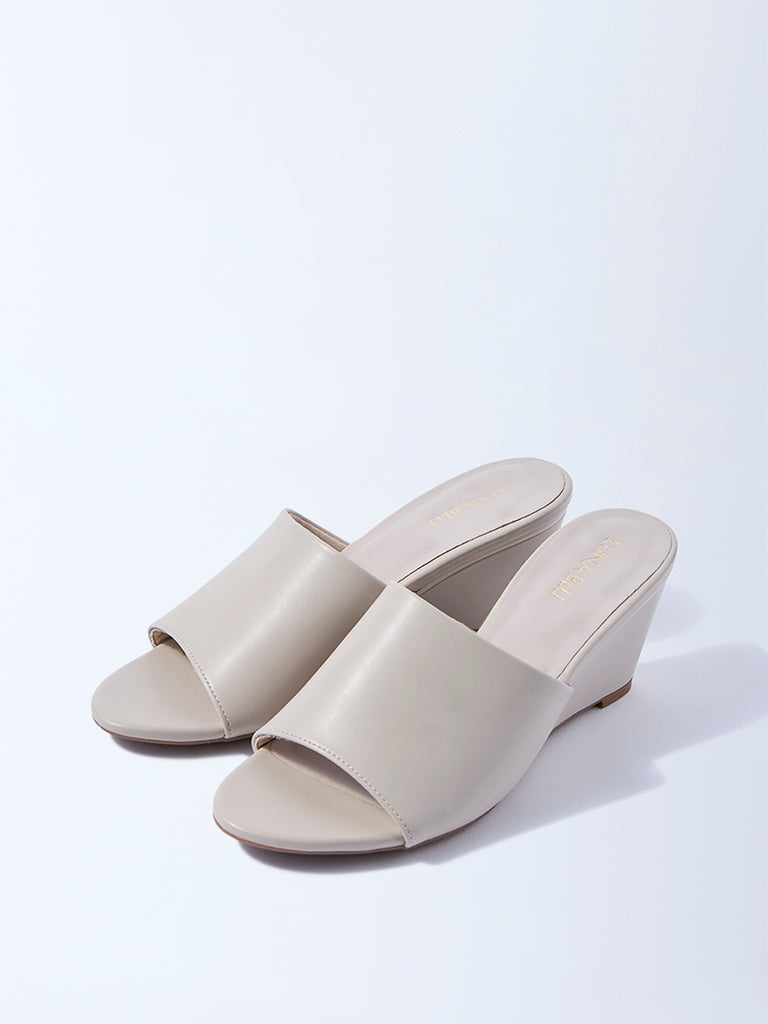 LUNA BLU Ivory Wedge-Heel Sandals
