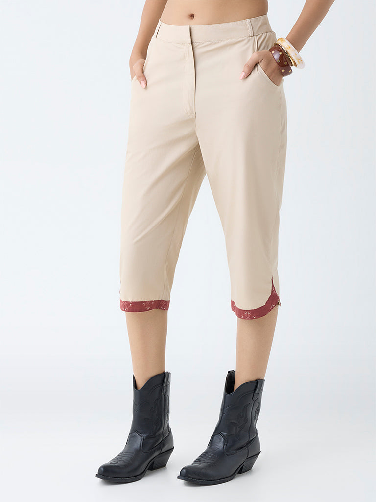Bombay Paisley Beige Cotton Capris