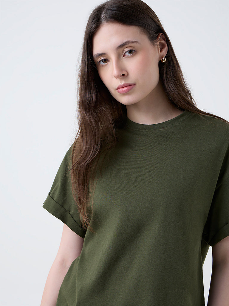 Wunderlove Dark Olive Solid Cotton T-Shirt