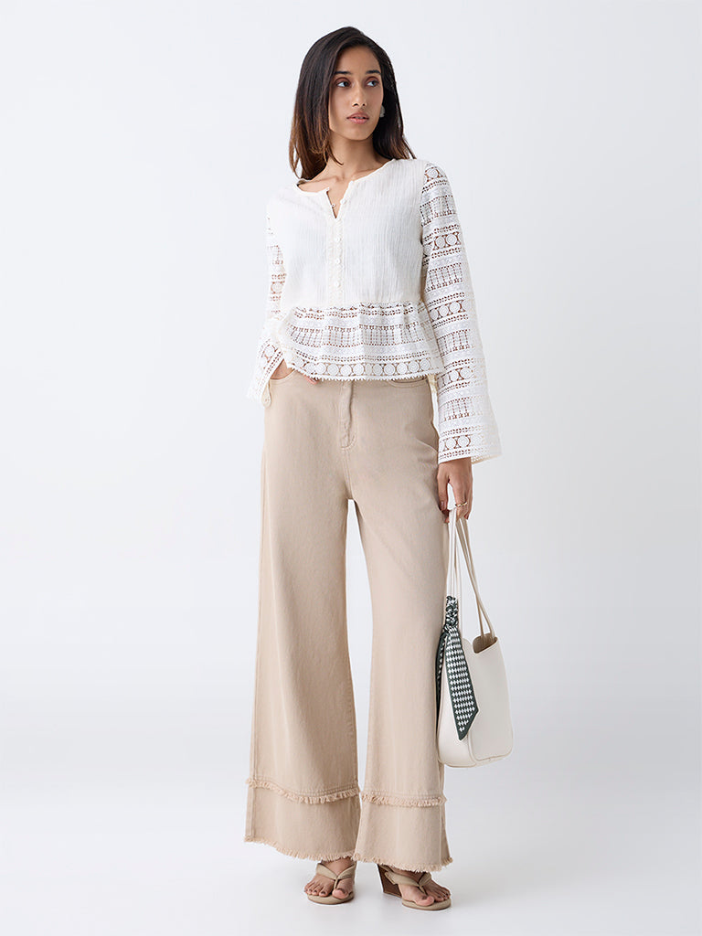 Top Peplum LOVE CULTURE - Blanc Cassé Avec Détails Dentelle - Taille L - Occasion Très Bon état