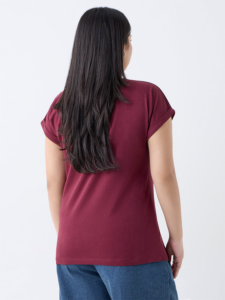 Gia Maroon Leaf Design Cotton T-Shirt