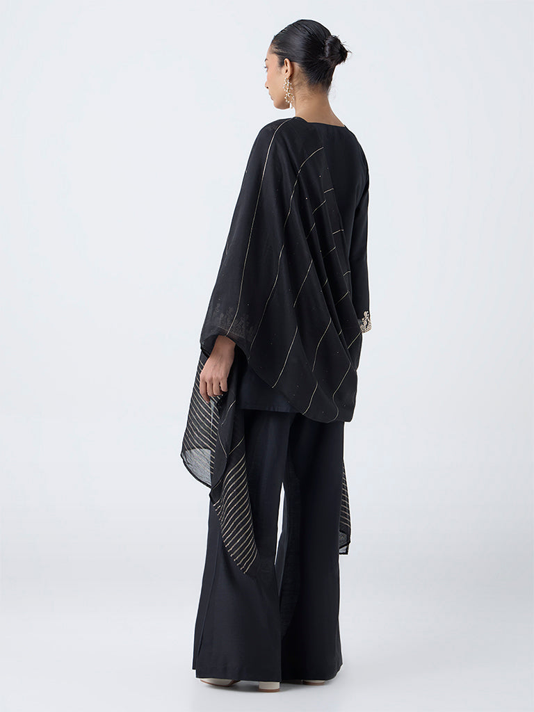 Vark Black Floral Embroidered Straight Ethnic Set