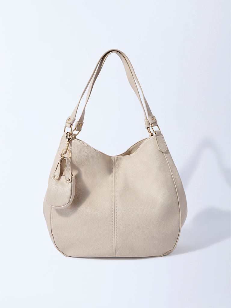 Westside Cream Shoulder Bag with Bag Charm