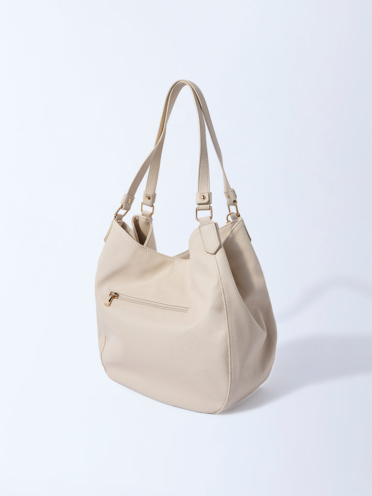 Westside Cream Shoulder Bag with Bag Charm