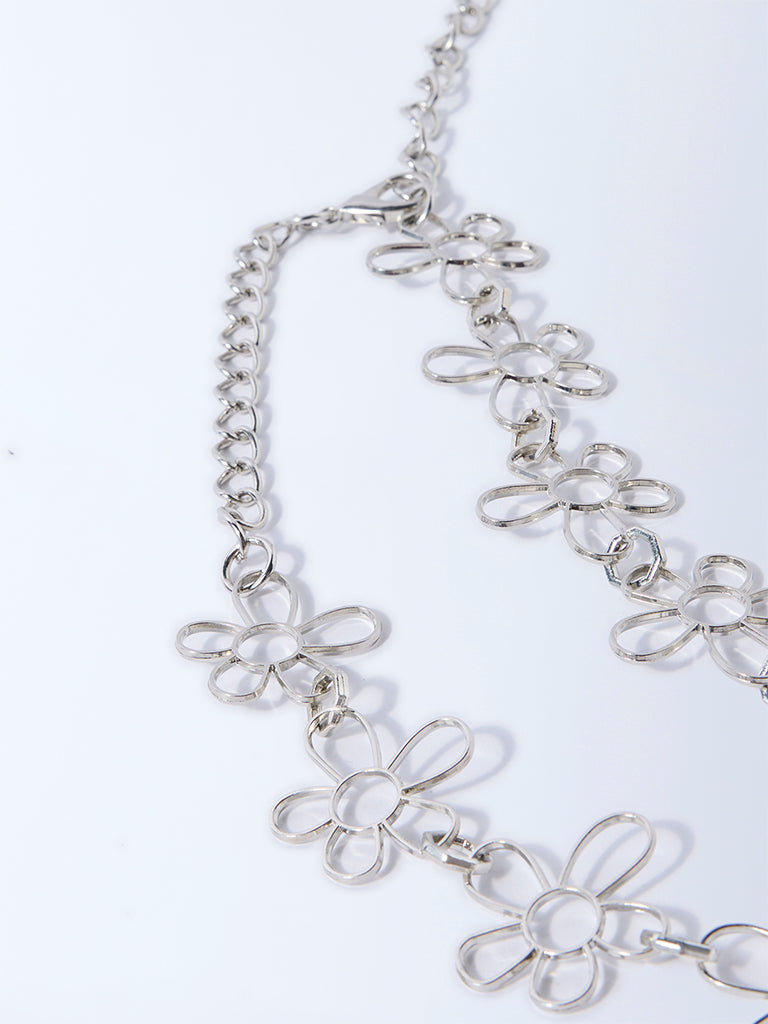 Westside Accessories Silver Floral Metal Chain Belt