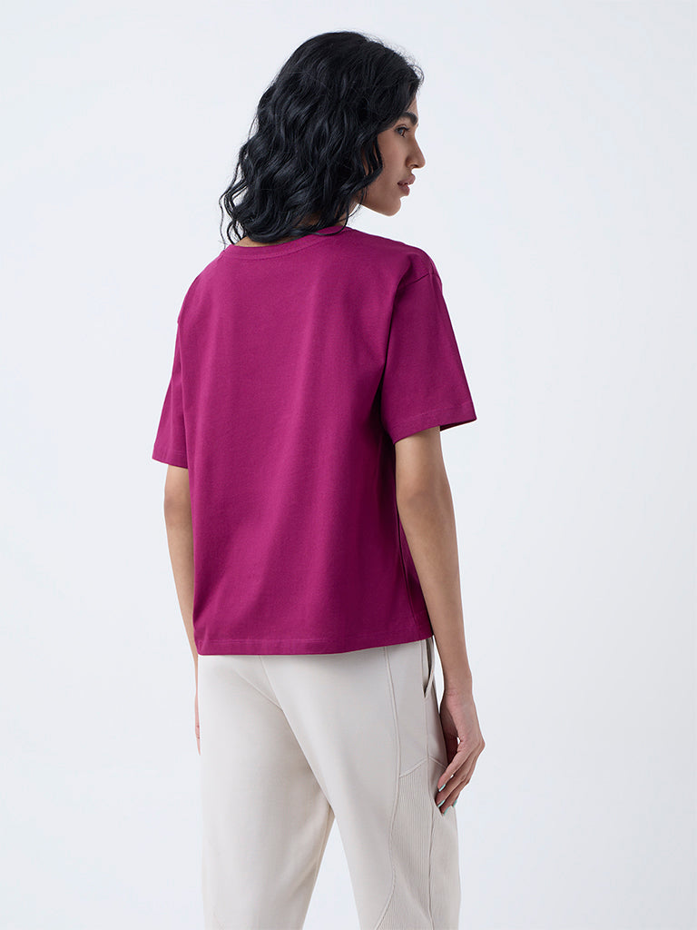 Studiofit Plum Cityscape-Inspired Cotton T-Shirt