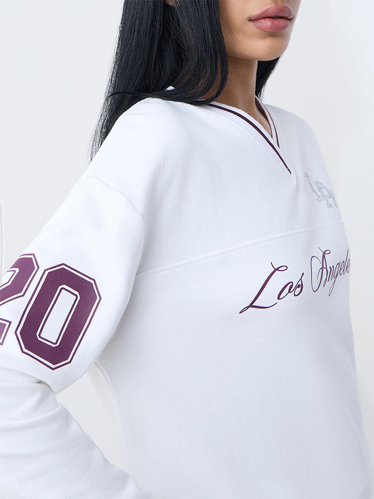 Studiofit White Text Design Cotton-Blend T-Shirt