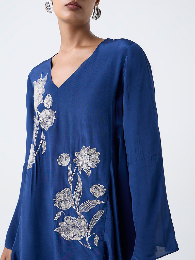 Vark Blue Floral Embroidered Ethnic Set