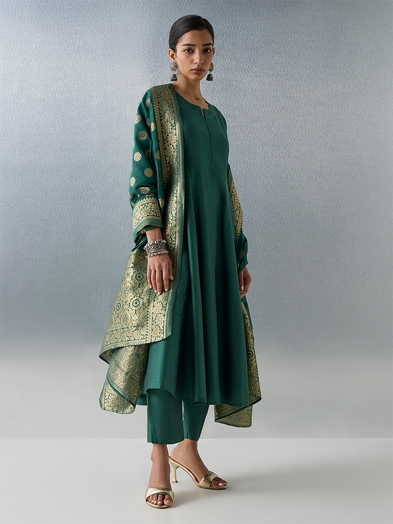 Vark Green Solid Anarkali Ethnic Set