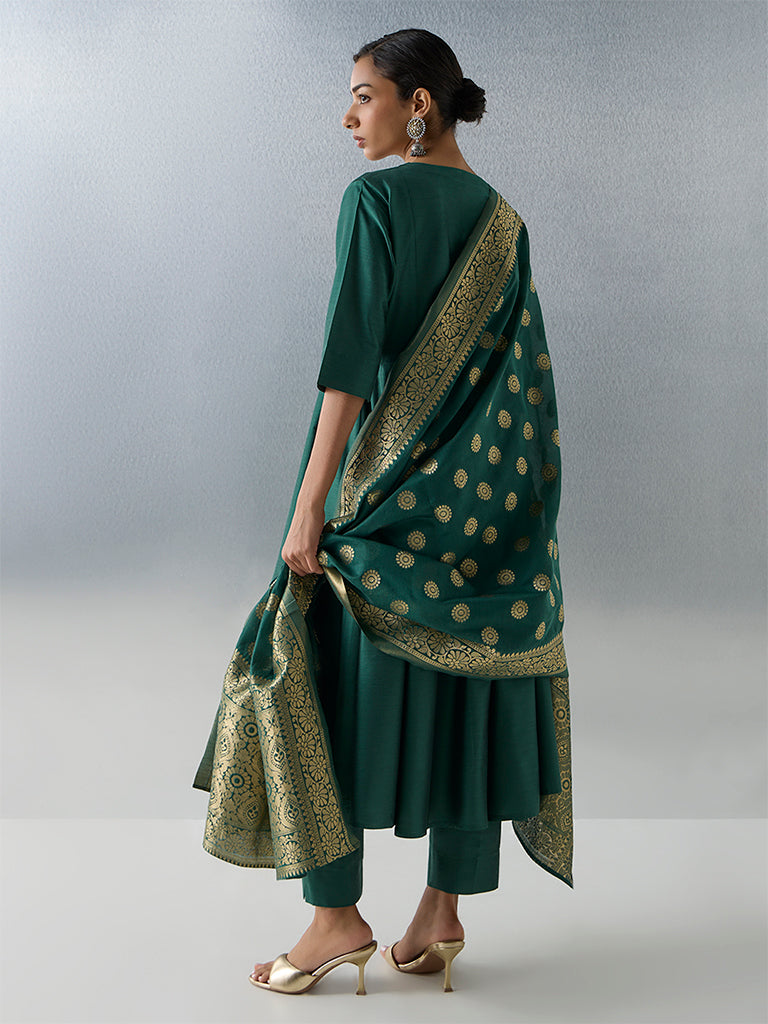 Vark Green Solid Anarkali Ethnic Set