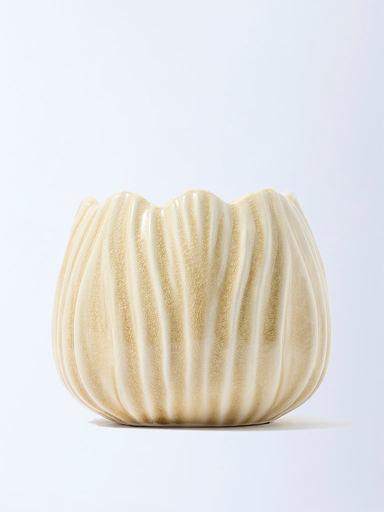 Westside Home Ivory Artichoke Ceramic Planter