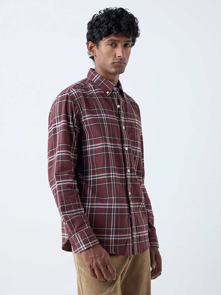 WES Casuals Wine Checkered Relaxed-Fit Cotton Shirt