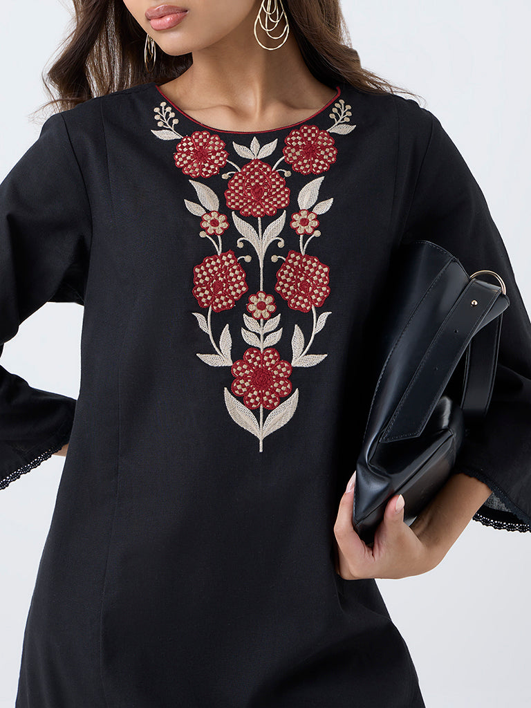 Utsa Black Floral Embroidered Cotton-Blend A-Line Kurta