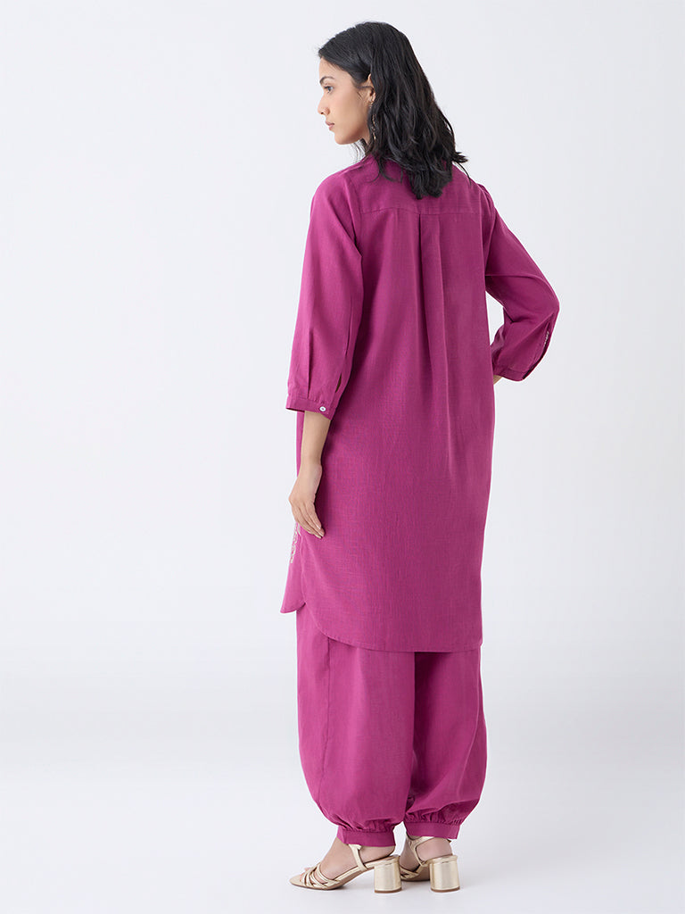 Utsa Magenta Floral Embroidered Cotton Straight Kurta